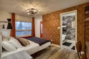 Rustic Elegant Stays in Niagara Benchlands